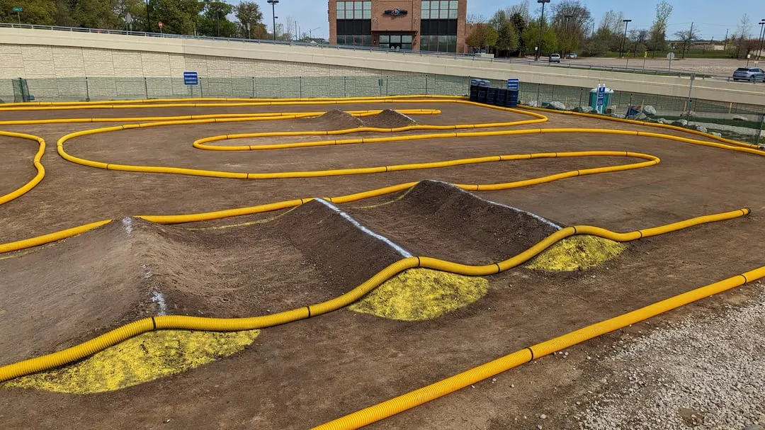 Custom outdoor RC dirt track
